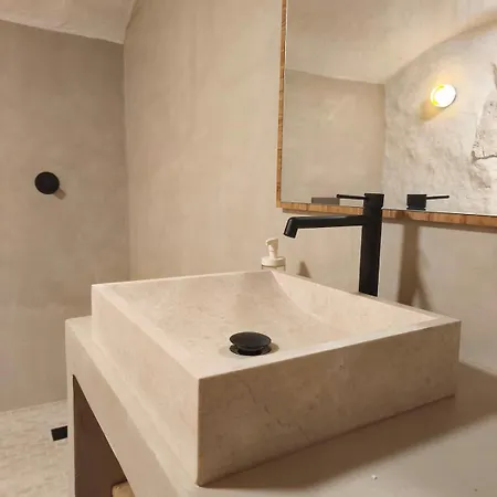 La Bastide Du Magnan La Voute * Гударг